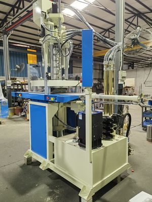 16000W Vertical Injection Molding Machine PVC Shoe Upper Making Machine