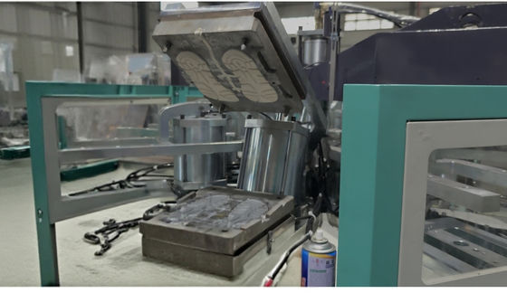 One Mold One Pair PVC Slipper And Shoe Sole Making Machine
