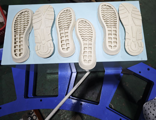 One Mold One Pair PVC Slipper And Shoe Sole Making Machine